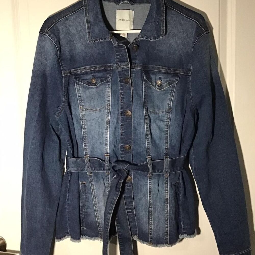 Vintage-american Women's Blue and Navy Jacket